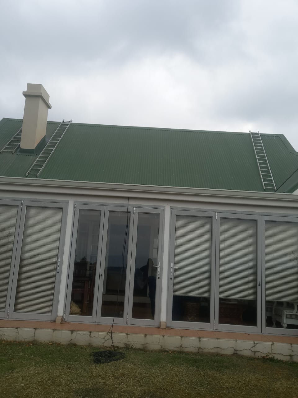 Roof replacement in Hayfields